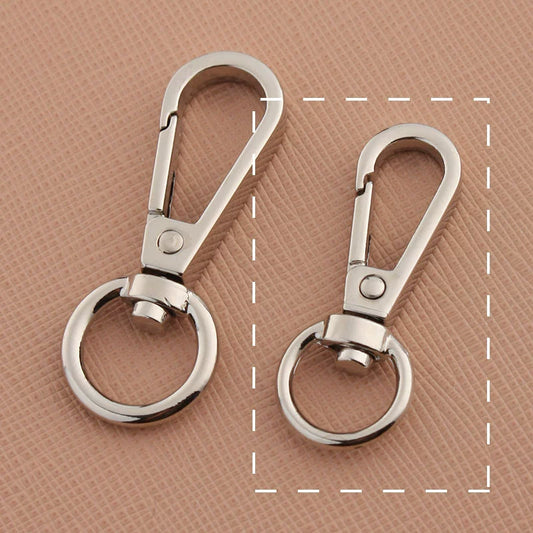 Swivel lobster claw hook buckle in silver-tone metal with round ring clasp