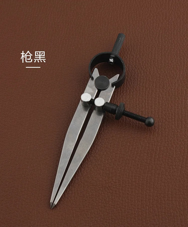 Wing divider with lockable adjustment, black handle and metal legs with tips