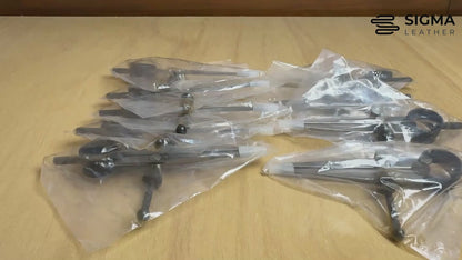 Wing Divider with Lockable Adjustment